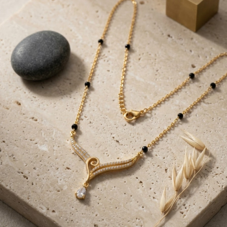 Aarohi Swirl Drop Mangalsutra