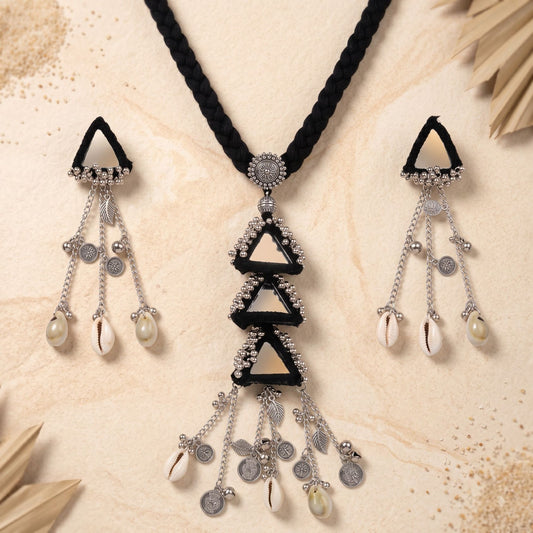 Kaali Trikon Abhla Kodi Necklace Set
