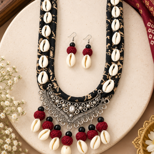 Kaali Kodi Chand Oxidised Necklace Set - image 2