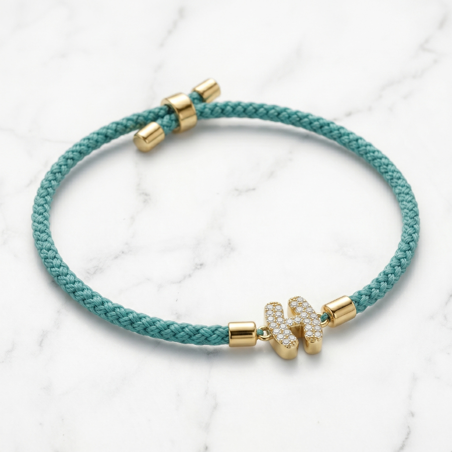 Signature H Rakhi