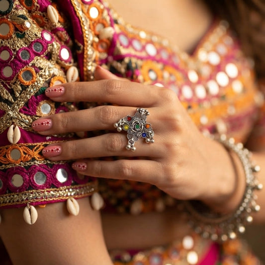 Leelo Rang Oxidised Statement Ring