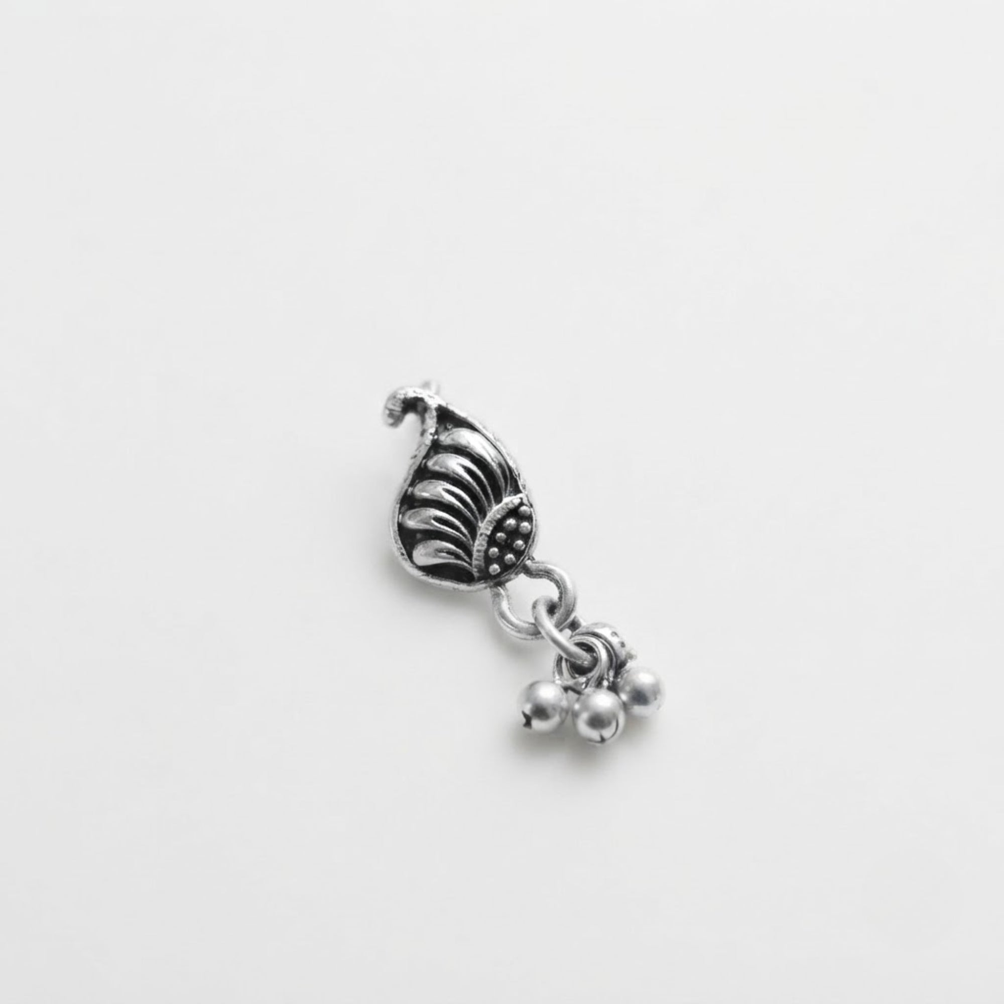 Raas Ghughri Oxidised Nose Pin