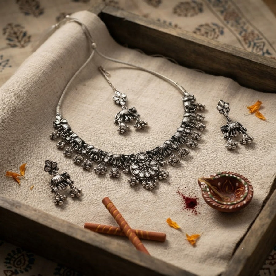 Gajraaj Ghughri Oxidised Jewellery Set