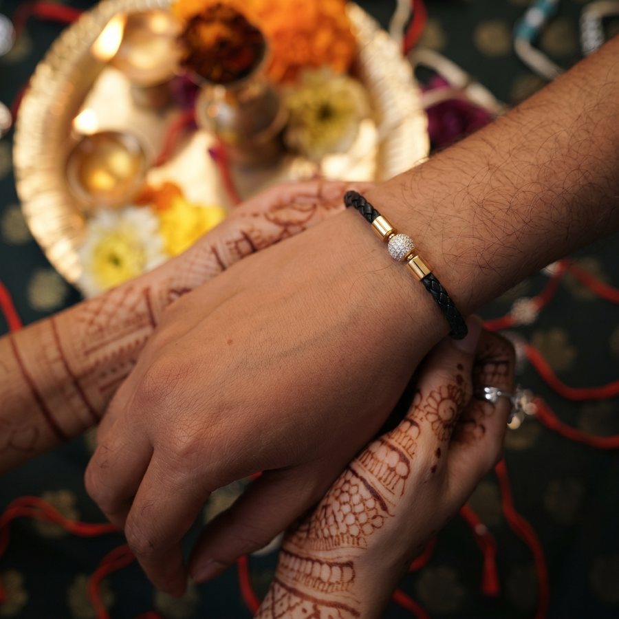 Round Ball Rakhi