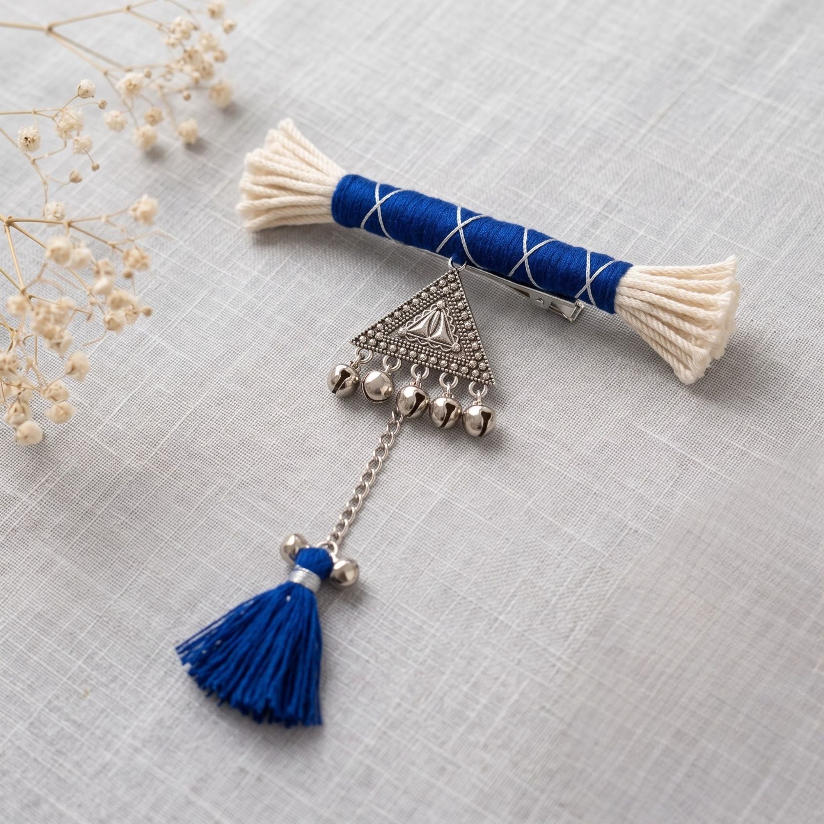 Neel Dori Ghughri Tassel Hair Clip