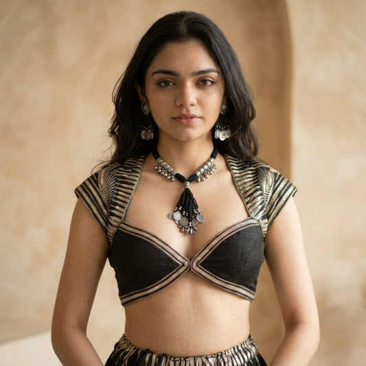 Kaali Dhaga Sikka Latkan Necklace Set