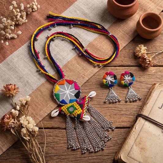 Navrang Abhla Kodi Tassel Necklace Set - view 4