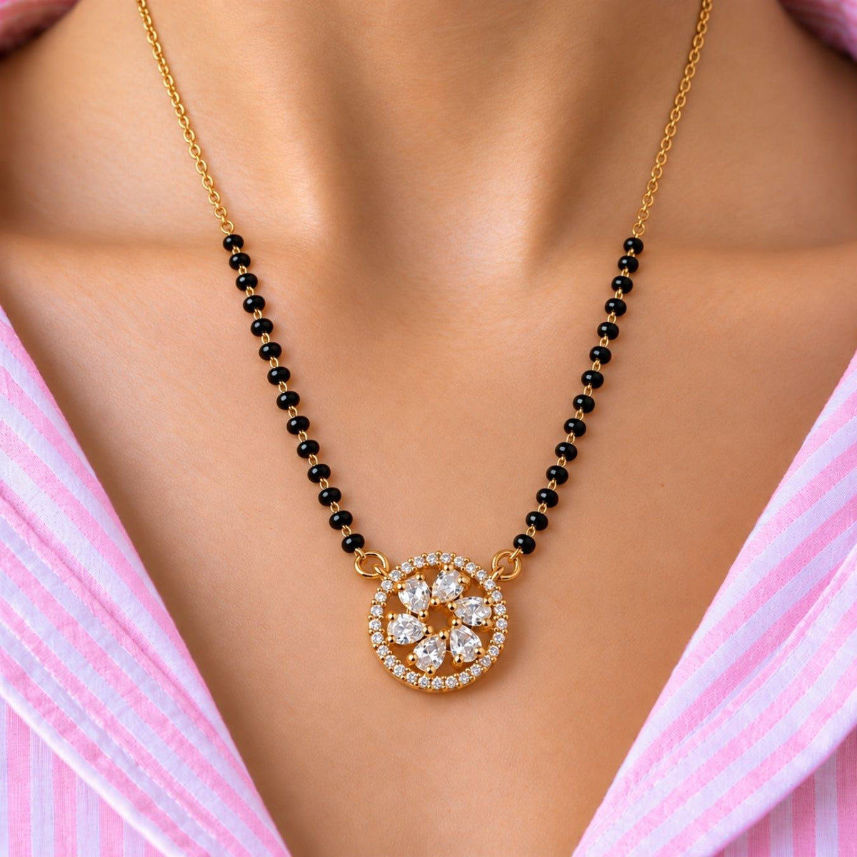 Kumud Halo Disc Mangalsutra - photo 1