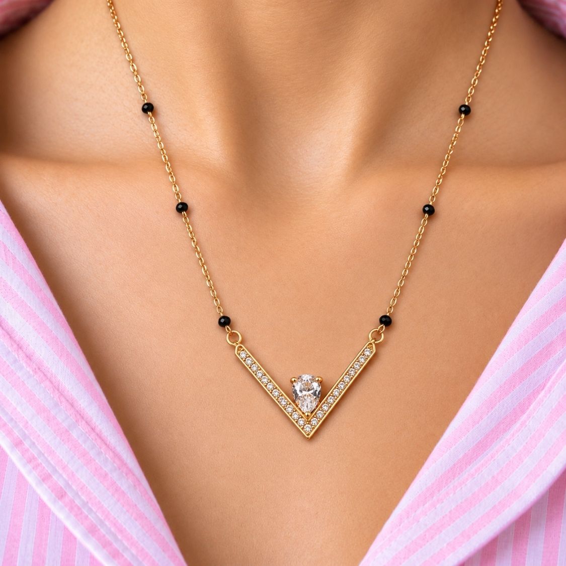 Dhruv Pave V Mangalsutra - photo 1