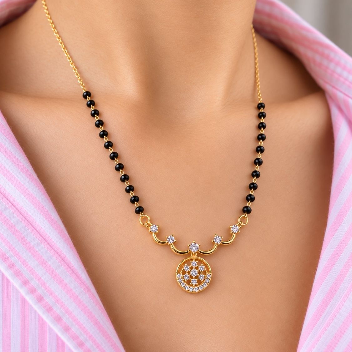 Rajkamal Medallion Mangalsutra - photo 3