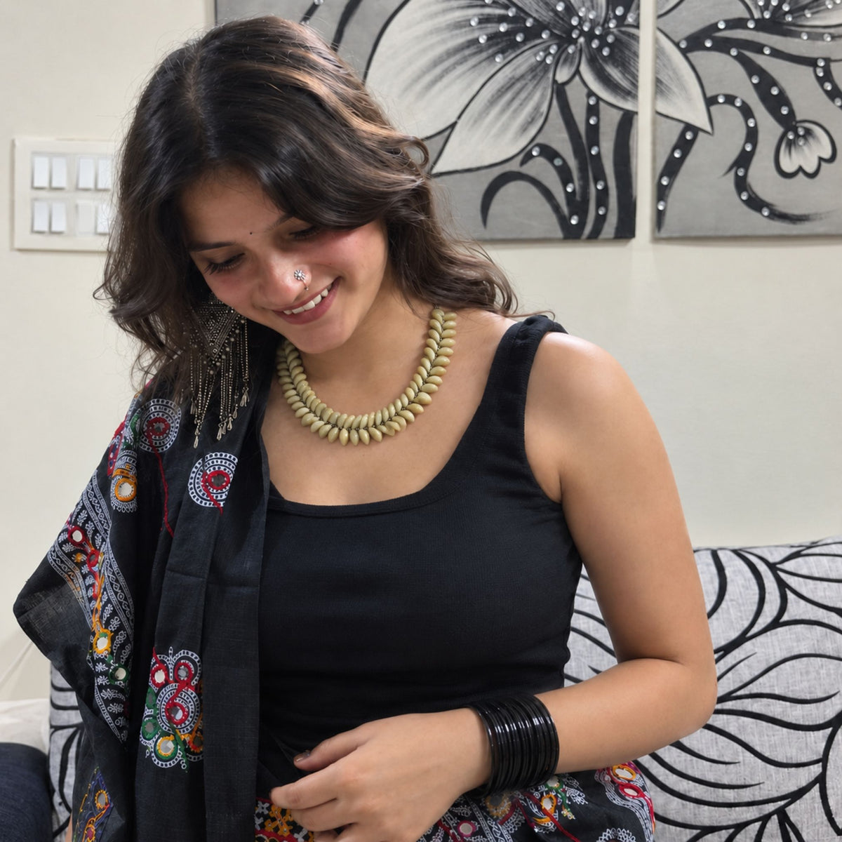 Mogra Dana Ivory Beaded Necklace - image 5