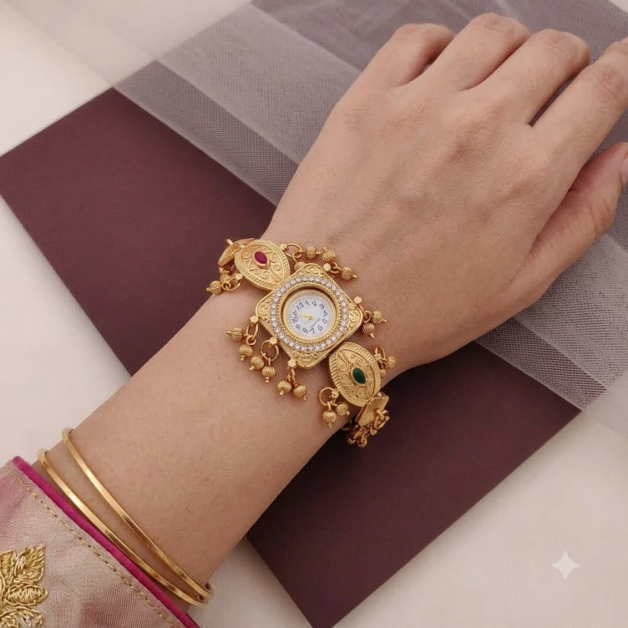 Ratna Paan Ghughri Antique Gold Watch - image 3