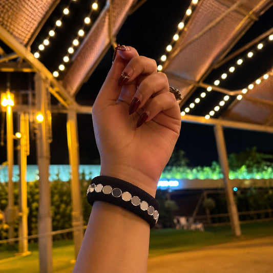 Abhla Dori Black Thread Bangle - image 5