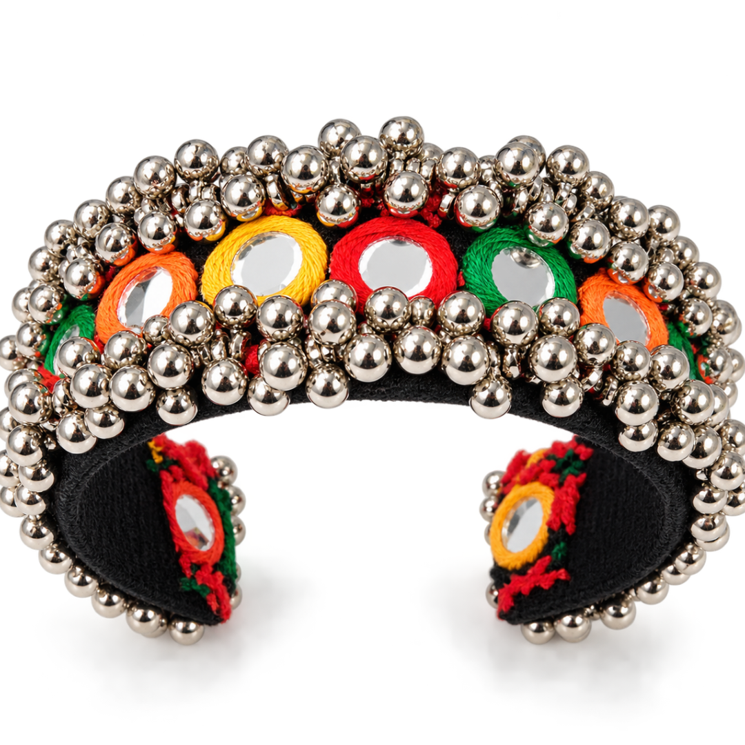 Navrang Abhla Ghughri Cuff Kada - image 1