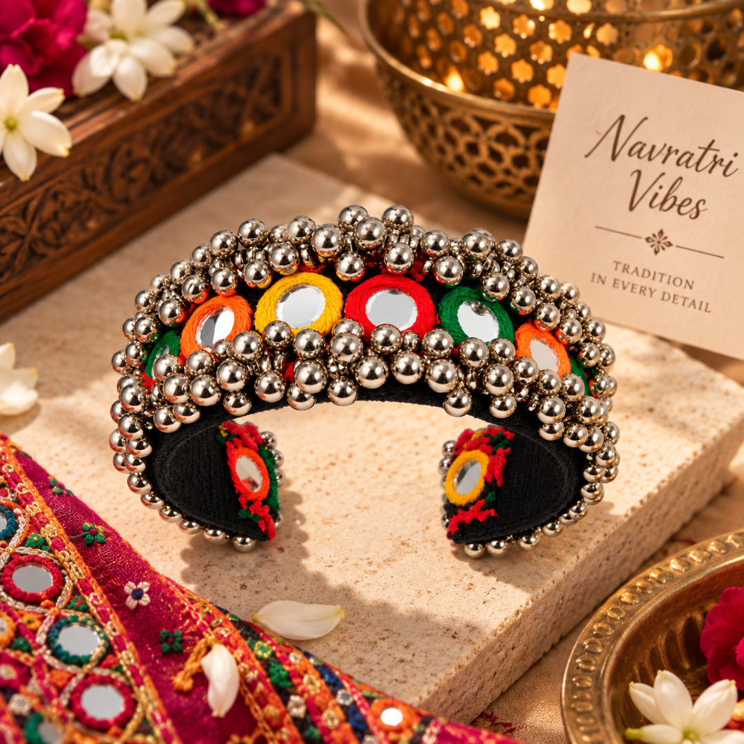 Navrang Abhla Ghughri Cuff Kada - image 3